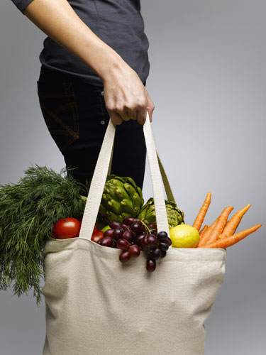 Woman-Groceries-Tote-Bag-Vegetarian