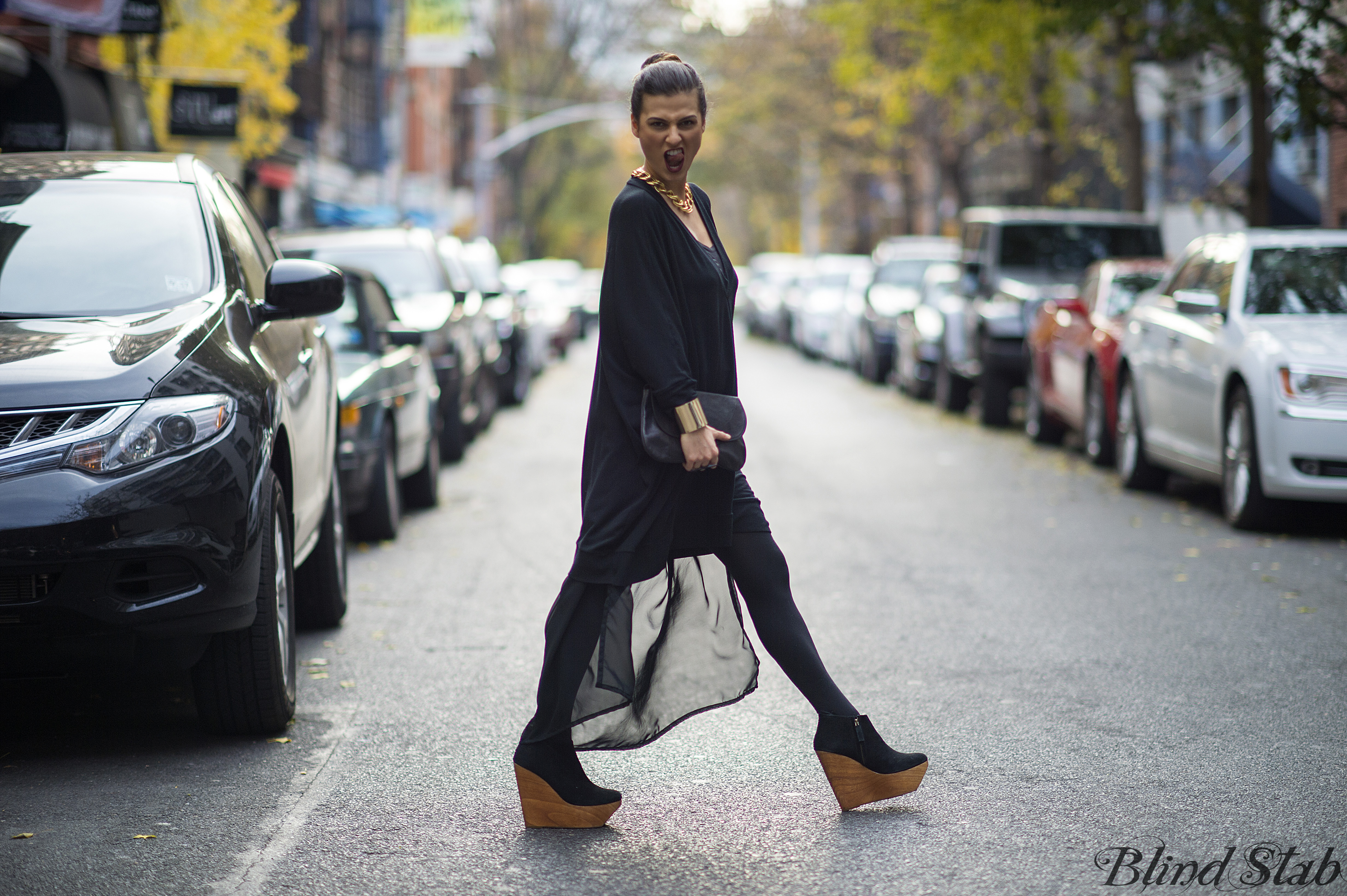 Bun-Wood-Platforms-Wedges-Gold-Necklace