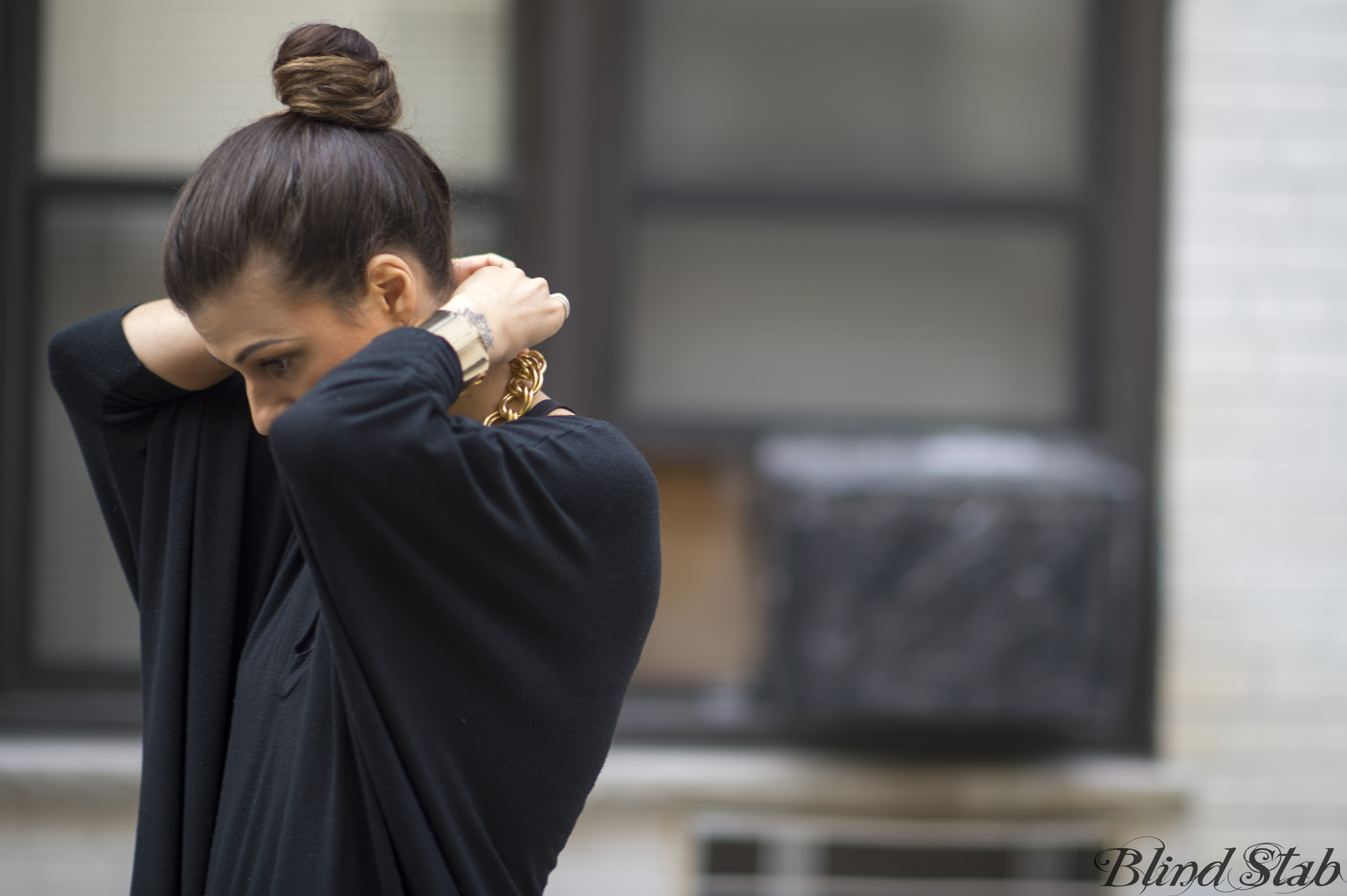 Bun-Long-Hair-Updo-Gold-Necklace