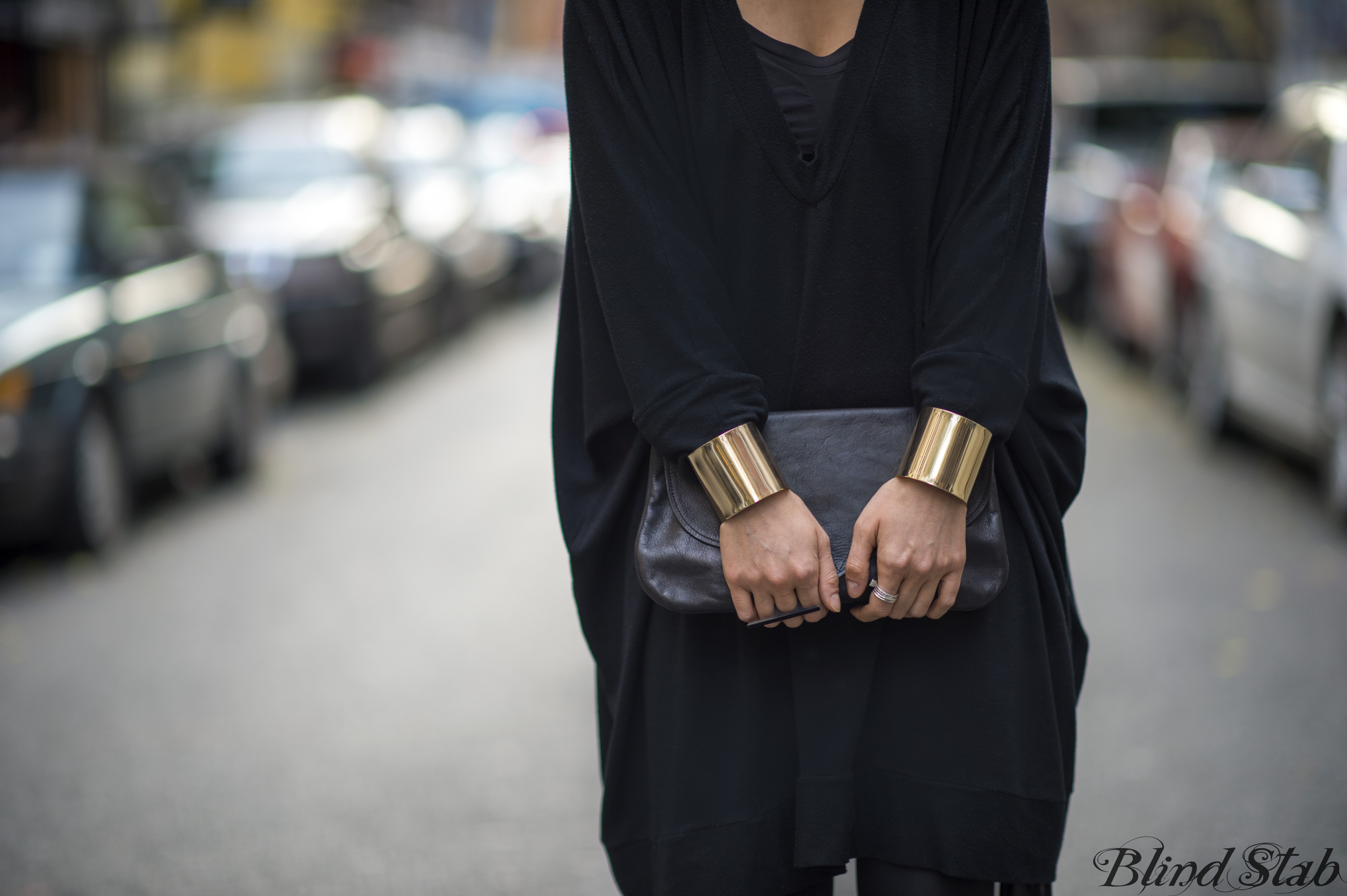 Bun-Wood-Platforms-Wedges-Gold-Necklace