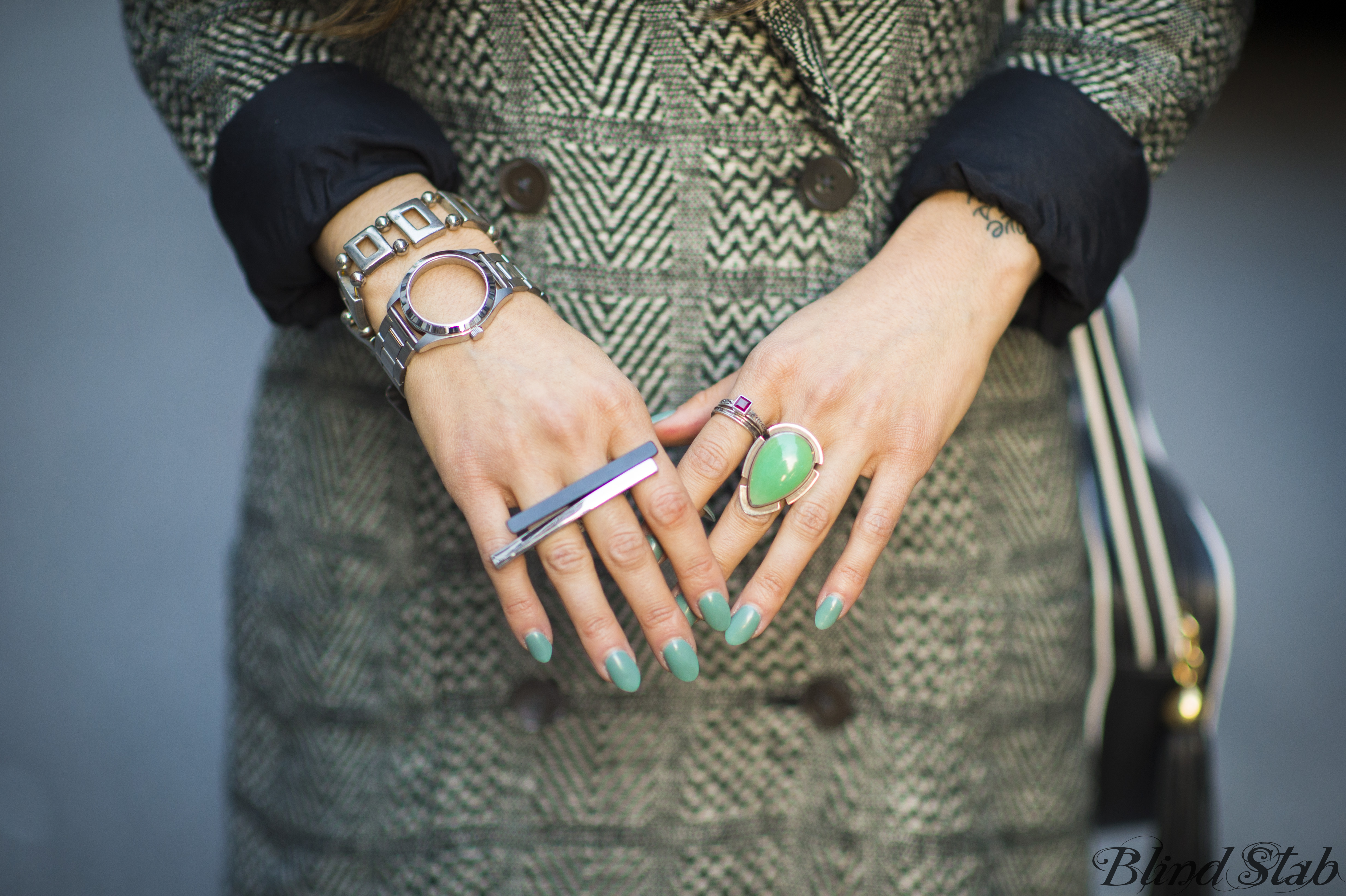 Long-Brown-Hair-Plaid-Coat-Turquoise-Nails