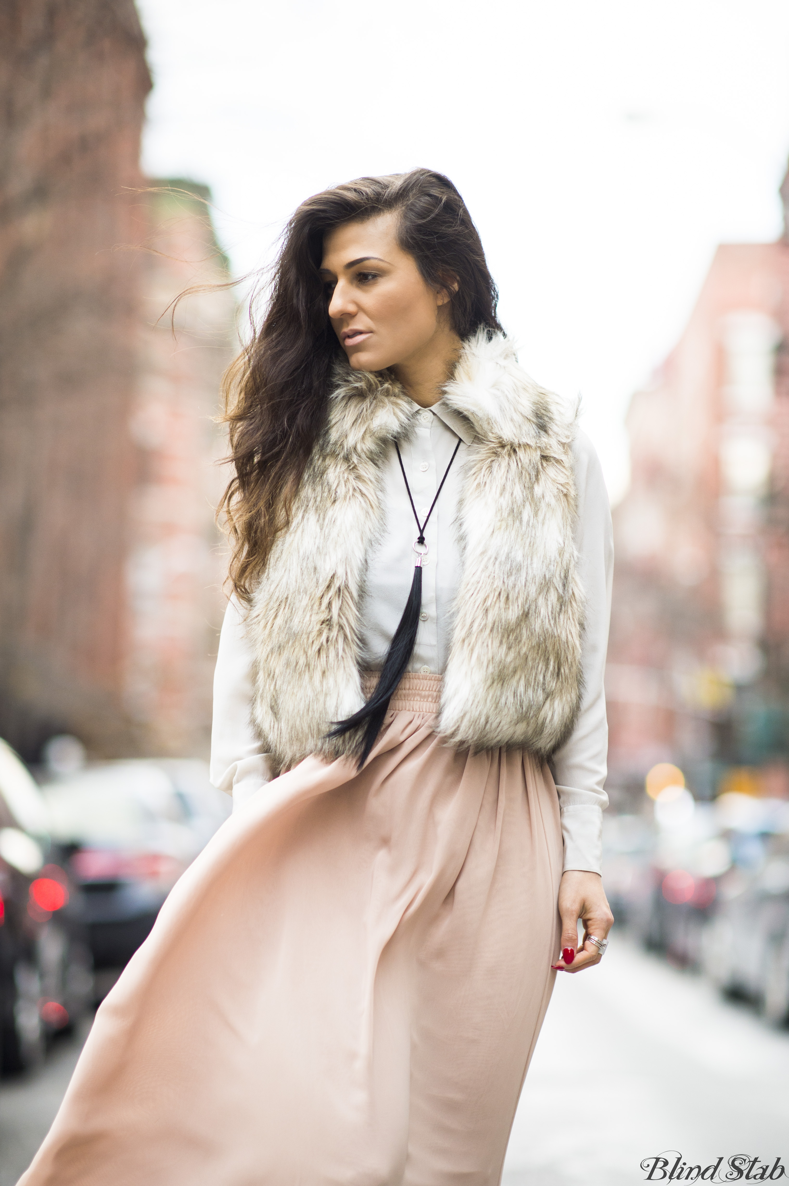 New-York-Street-Style-Faux-Fur-Vest-Maxi-Skirt