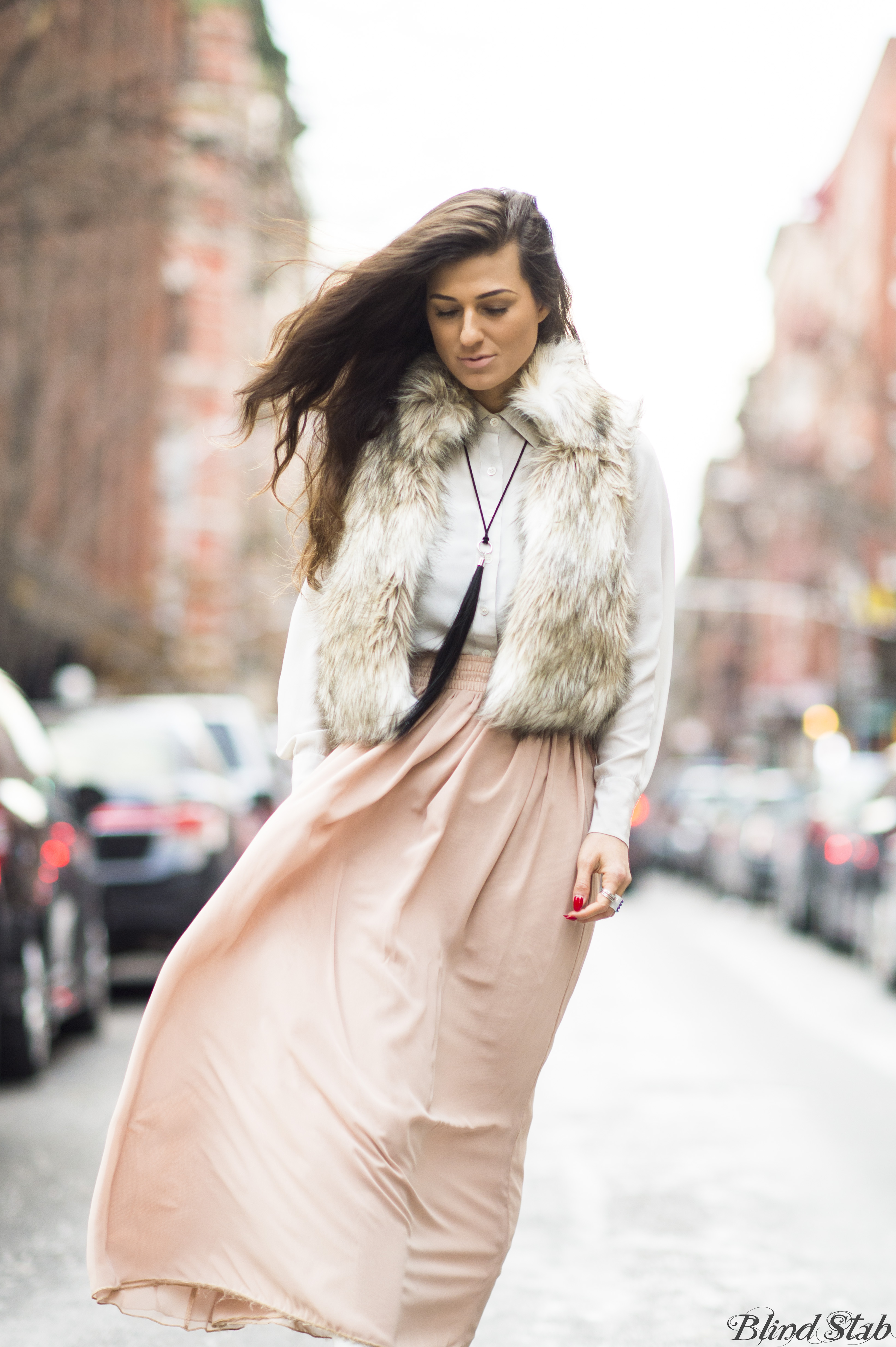 New-York-Street-Style-Faux-Fur-Vest-Maxi-Skirt