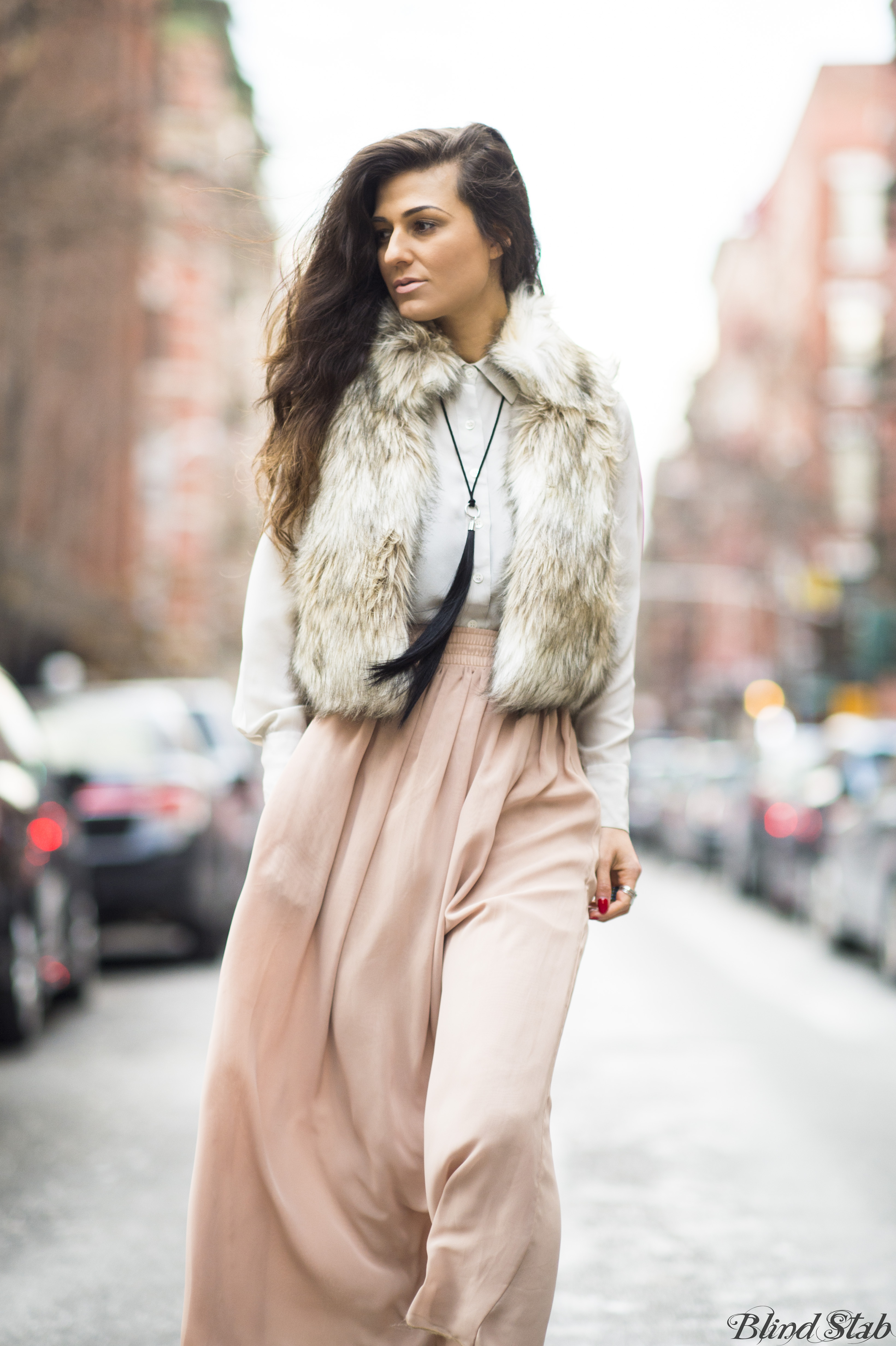 New-York-Street-Style-Faux-Fur-Vest-Maxi-Skirt