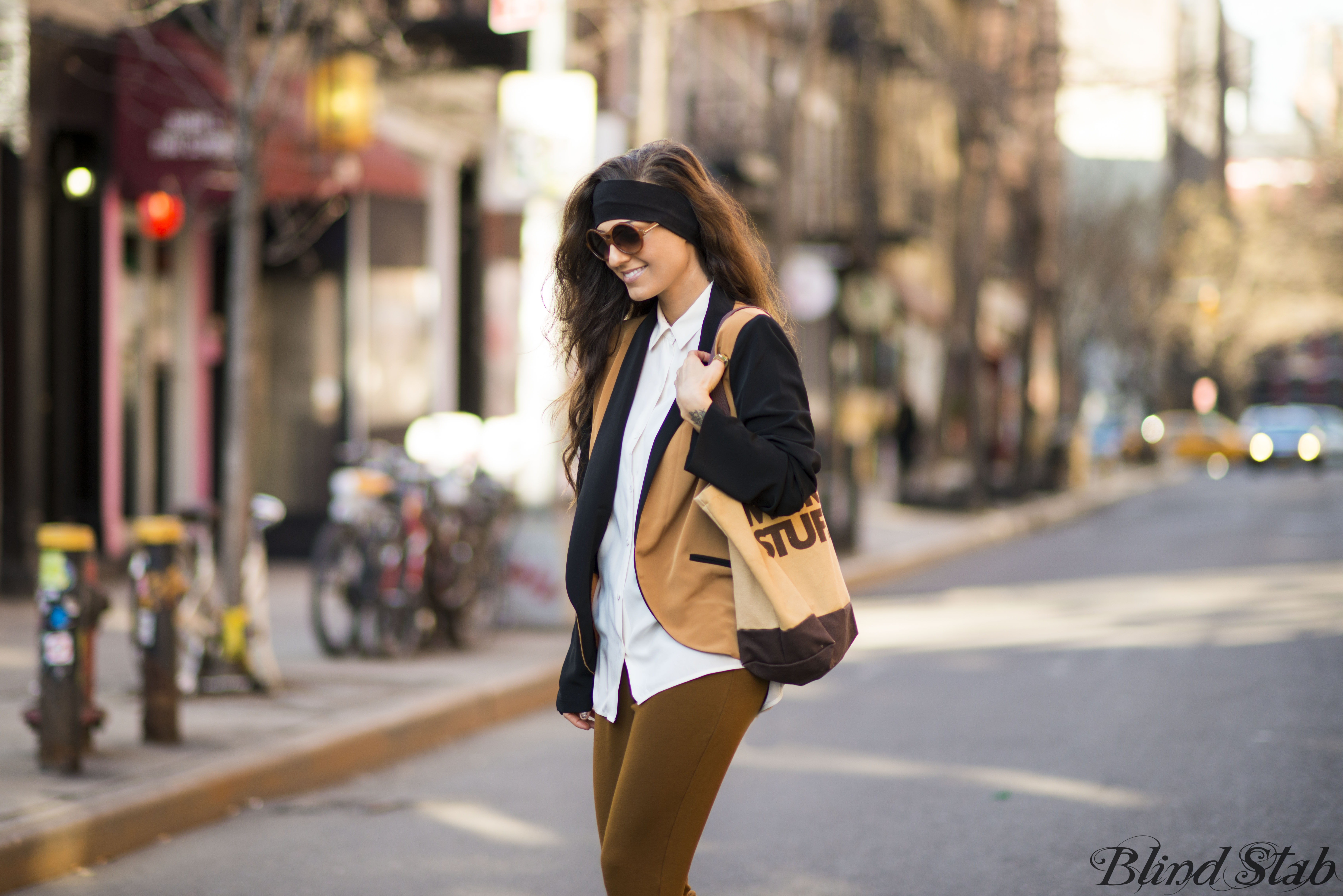 Round-Glasses-Two-Toned-Blazer-NYC-New-York-City-Street-Style