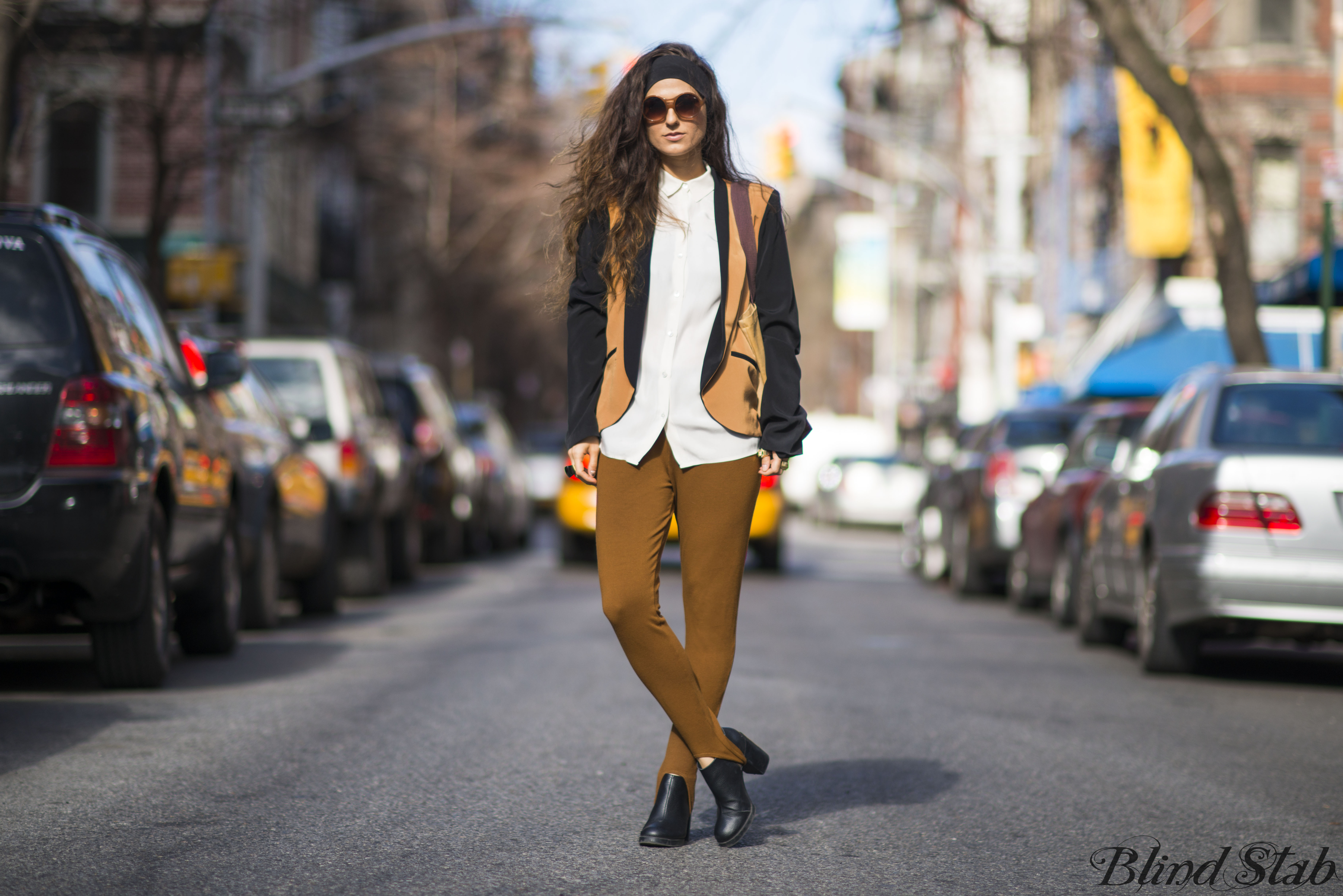 Round-Glasses-Two-Toned-Blazer-NYC-New-York-City-Street-Style