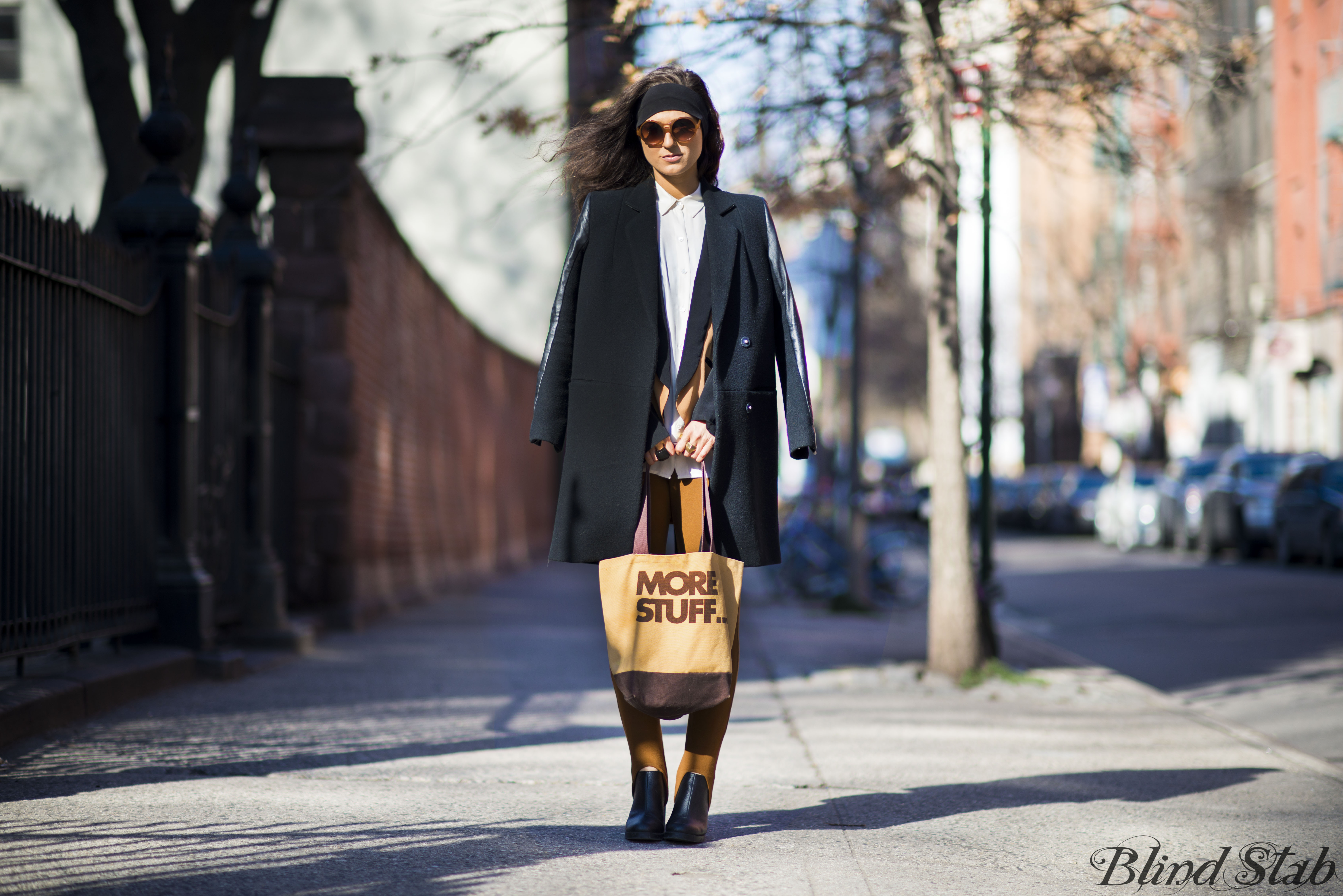 Round-Glasses-Two-Toned-Blazer-NYC-New-York-City-Street-Style