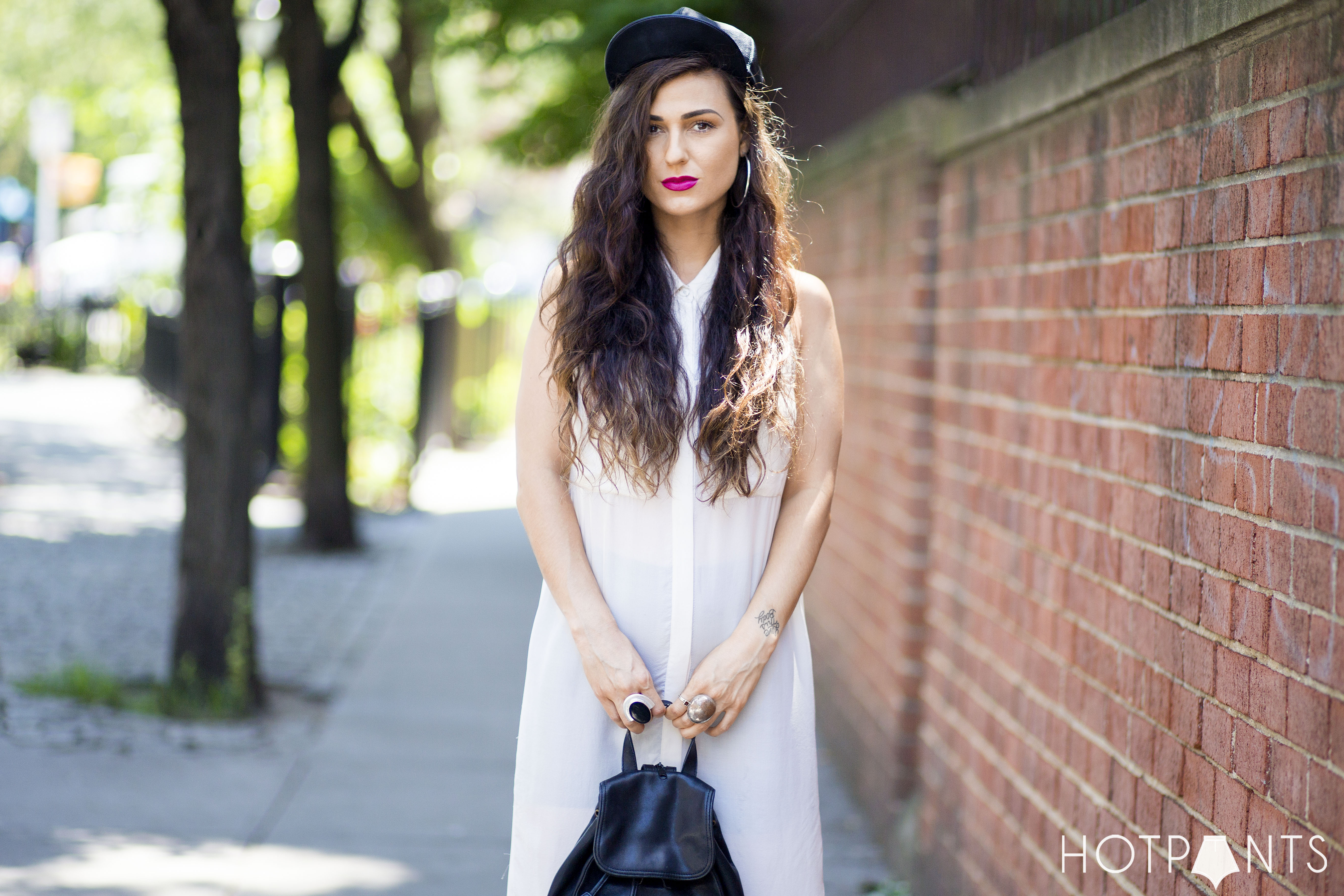 NYC Streetstyle Funny Blogger Leather Leather Backpack Pink Lipstick