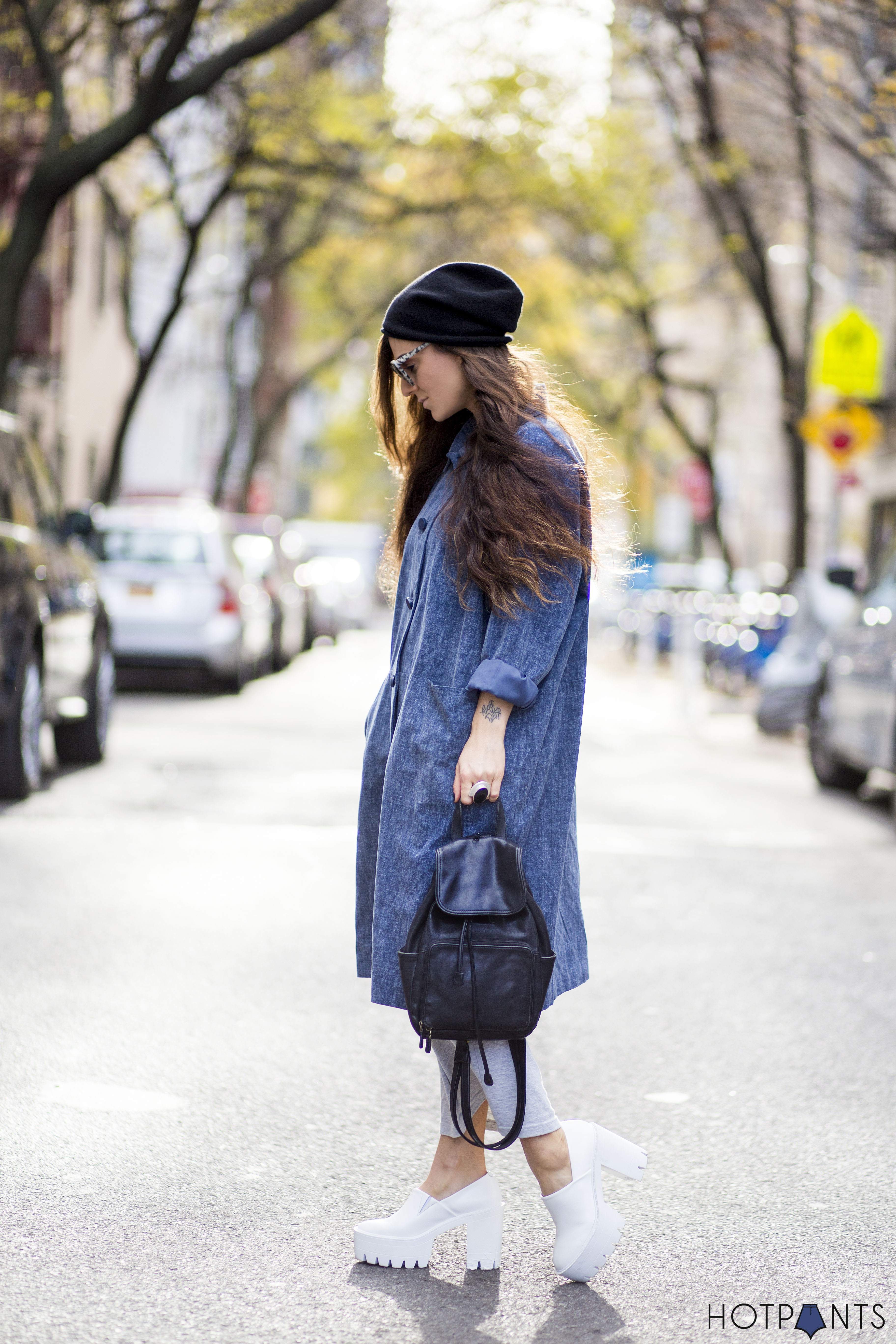 Do The Hotpants Dana Suchow Beanie NYC Winter Street Style 5