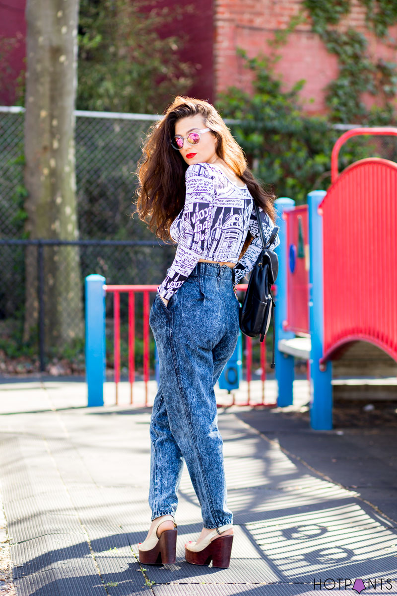 Star Wars Crop Top Long Brown Wavy Hair 70s Disco Platform Shoes Heels