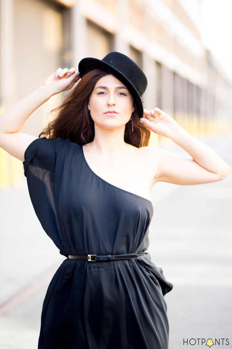 Curvy Healthy Woman NYC New York Style Fashion