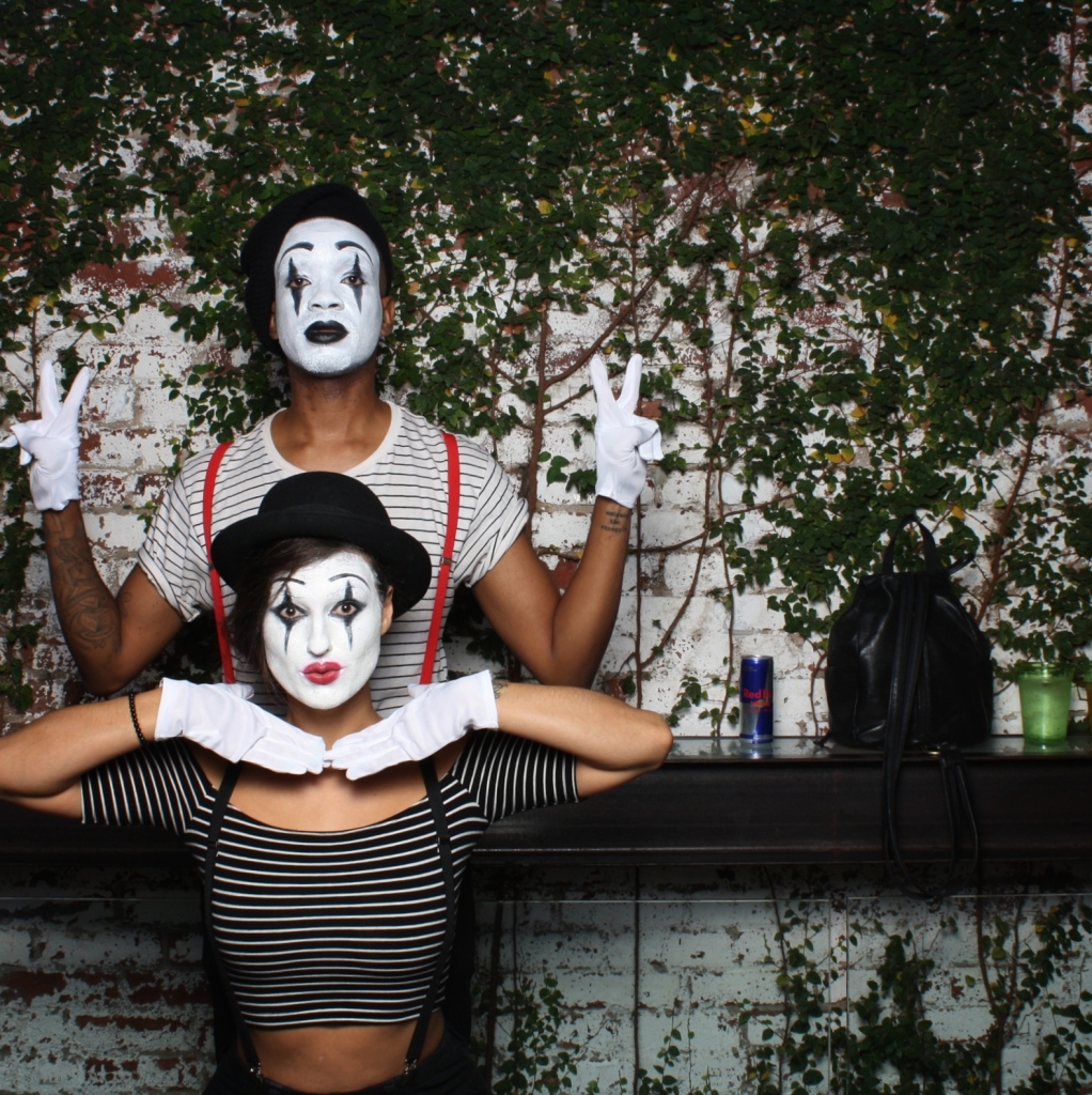 Do The Hotpants Dana Suchow Spree Wilson Mime Halloween Costume Facepaint Makeup 2