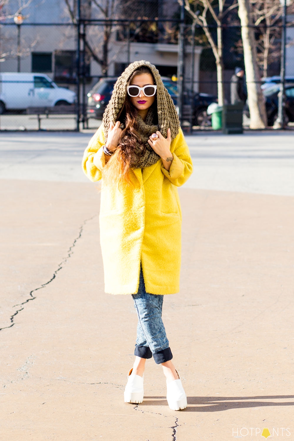 Oversize White Sunglasses Circle Infinity Scarf