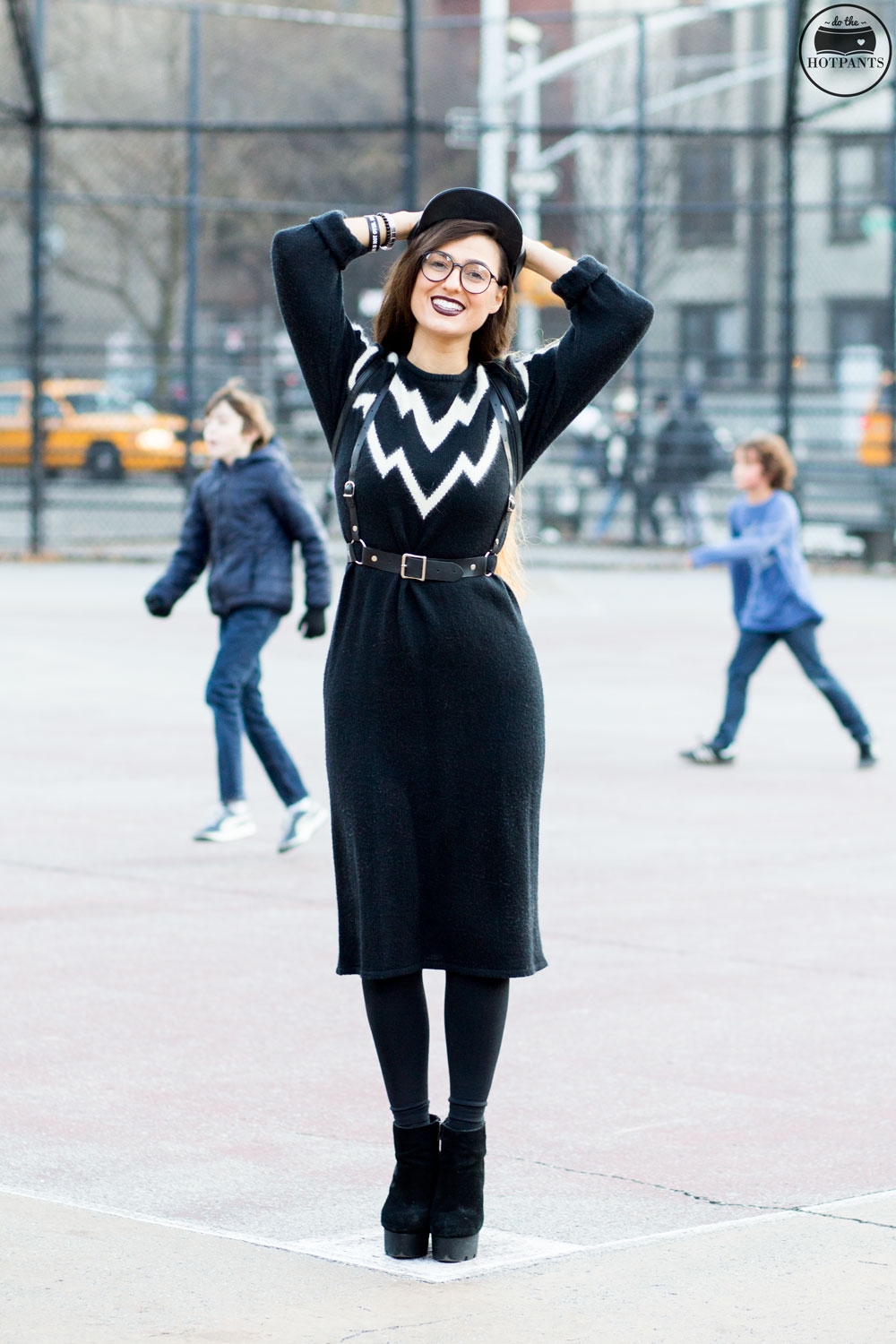 Long Hair Blogger Curvy Woman Ombre Hair New York Winter Goth Fashion