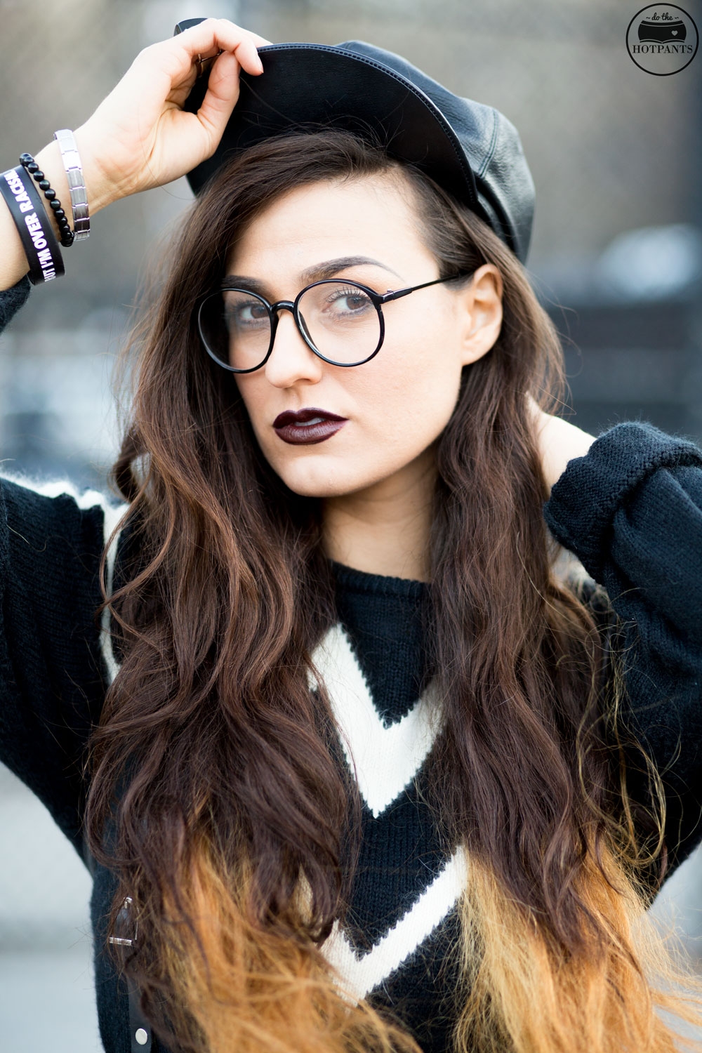 Long Hair Blogger Curvy Woman Ombre Hair New York Winter Goth Fashion