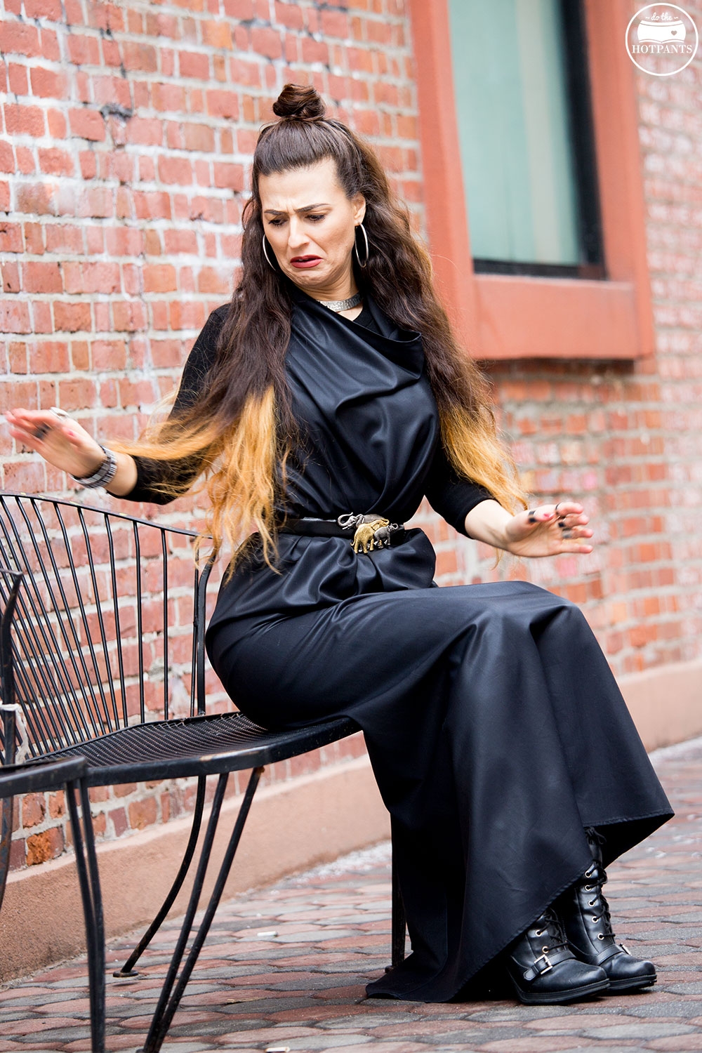 Winter Streetstyle Street Fashion Curvy Woman Half Bun Updo