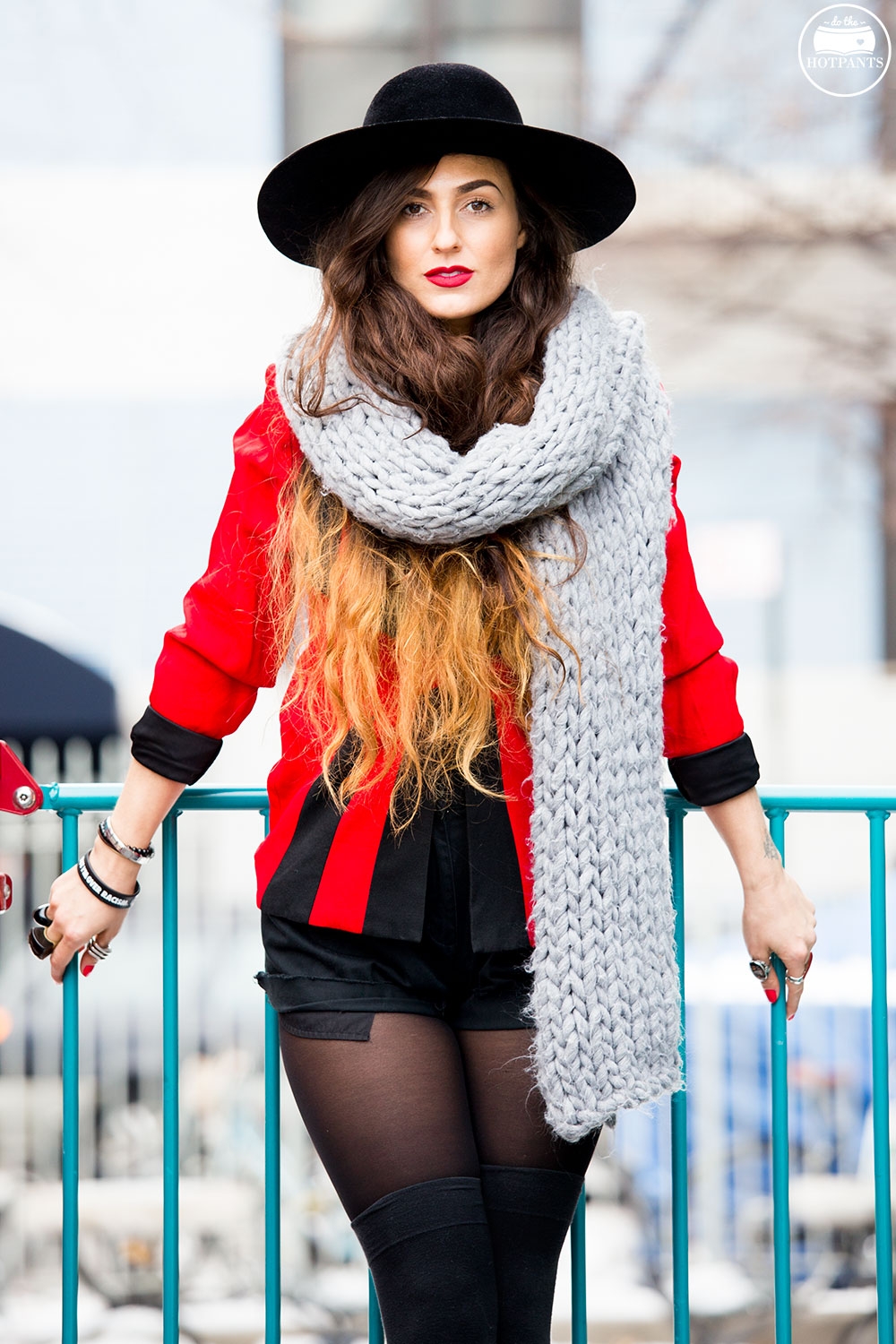 Huge Oversize Winter Scarf Wide Brim Hat