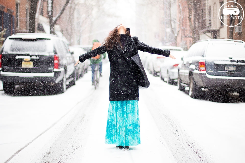 Manhattan Girl Covered In Snow Purple Lipstick Turquoise Green Blue Maxi Skirt Leather Sleeve Jacket